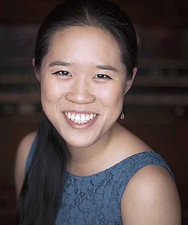Organist Janet Yieh